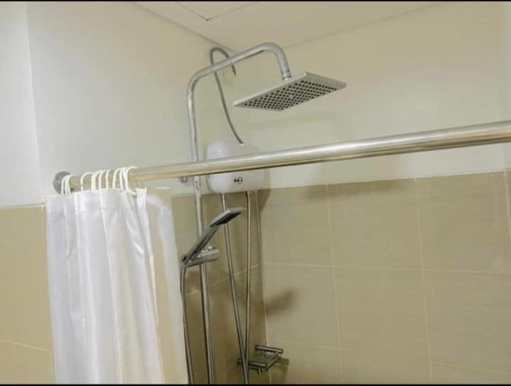 פאסאי Yhanz Z Sea Residences מראה חיצוני תמונה